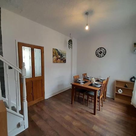 Fabulous Holiday Home - Sleeps 6 Бішоп-Окленд Екстер'єр фото